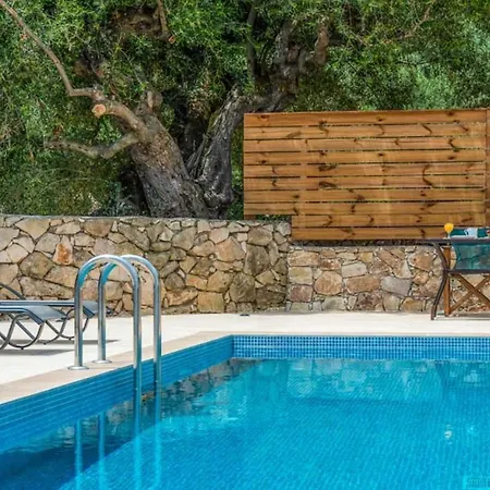 Marathonisi With Private Pool * Маратьяс